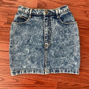 VINTAGE DENIM MINI SKIRT